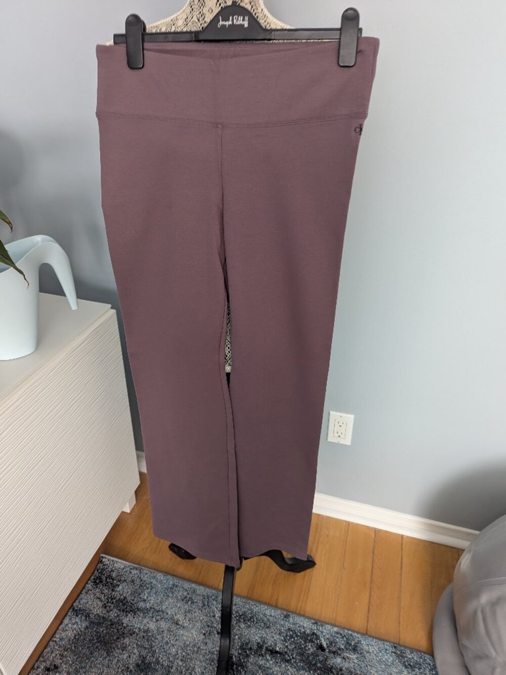NWOT Calvin Klein Jeans flared pants